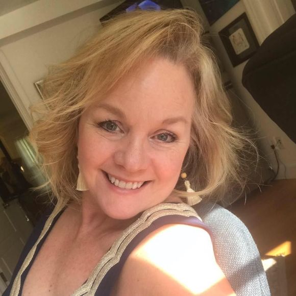 Meet your Posher, Betsy - Picture 1 of 1